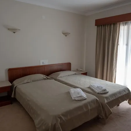 Hotel Peregrinos De By Umbral 2*