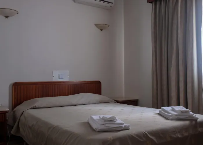 Peregrinos De By Umbral ホテル 2*